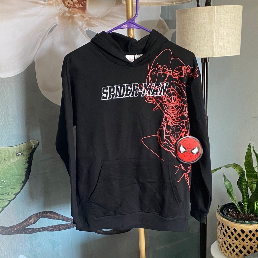Marvel Spider-Man Big Kid Black Hoodie with Red Design size 18 NWT